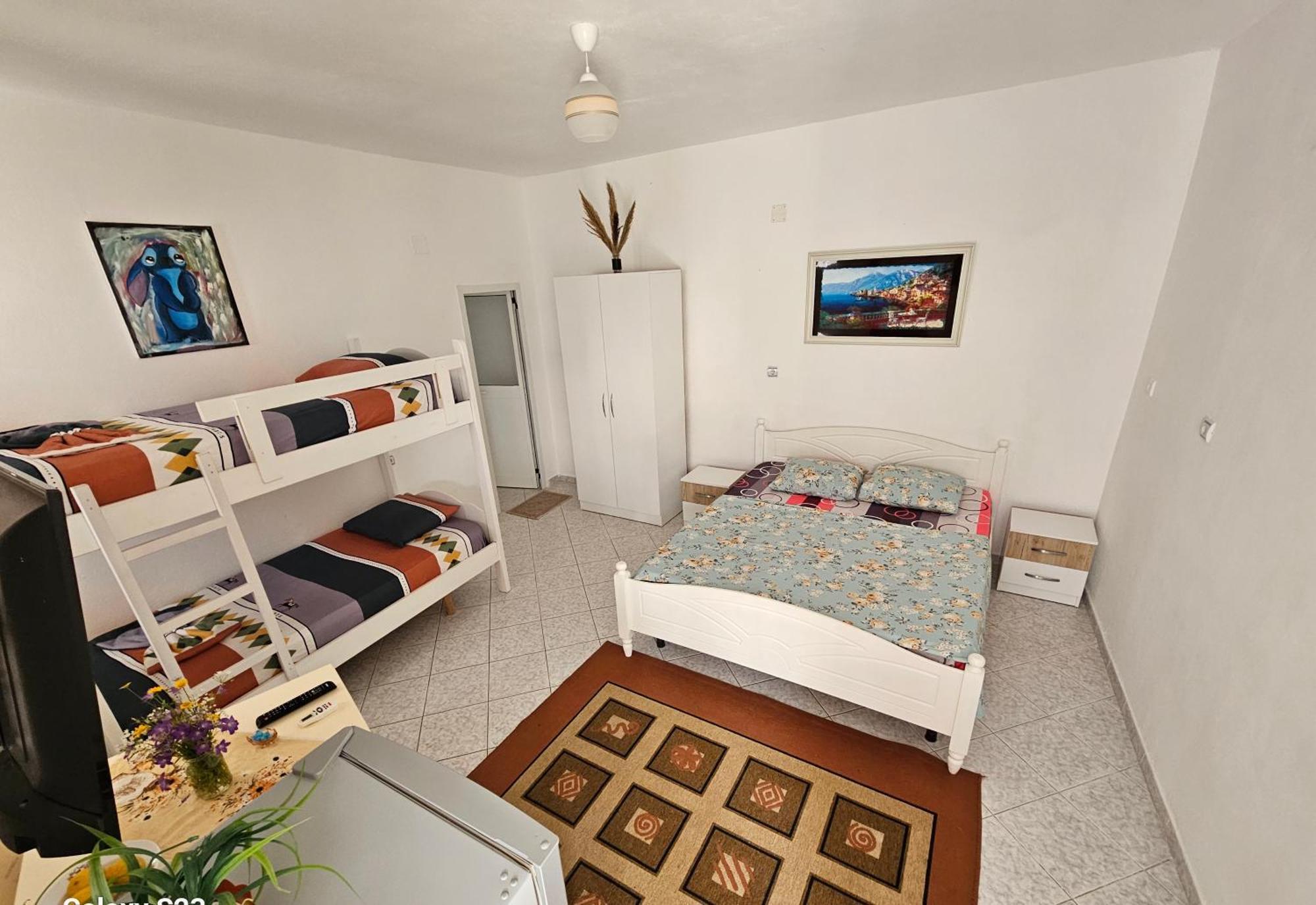 Aeria Rooms ฮีมาเรอ ภายนอก รูปภาพ